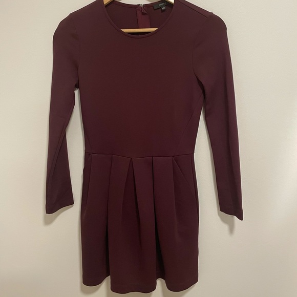 Aritzia Talula Dress - Picture 2 of 5